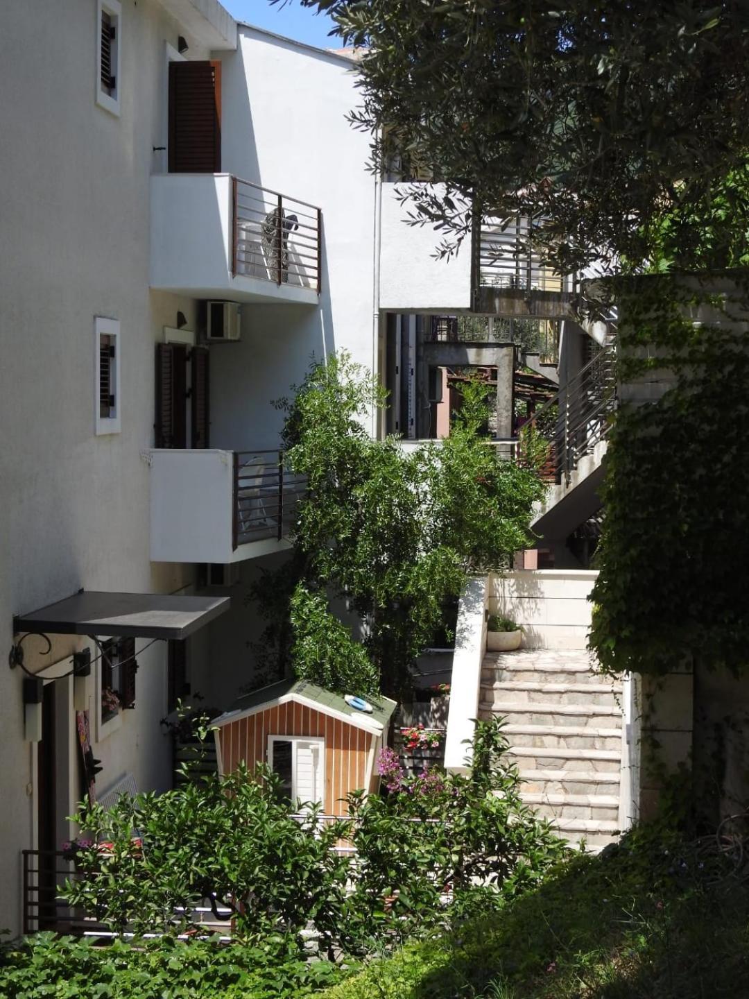 Apartments Ardura Petrovazzo Esterno foto