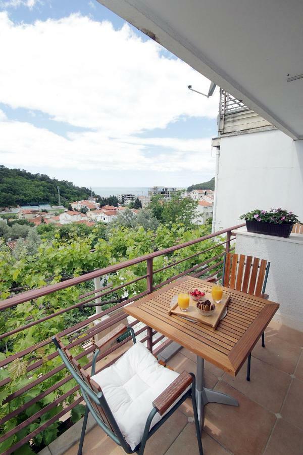 Apartments Ardura Petrovazzo Esterno foto